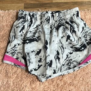 Marble athletic shorts